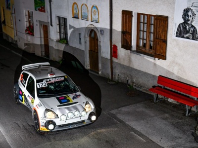 Michał Streer na podium rajdu 1000 Miglia