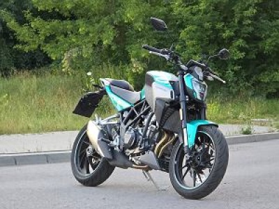 Opinie Moto.pl: Kove NK 321R. Napis 