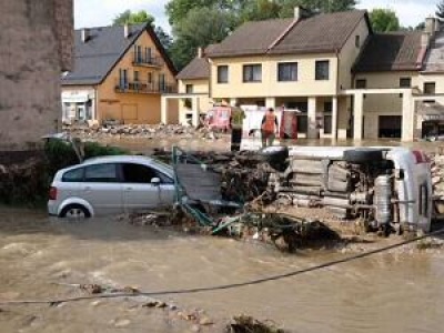 Porażający widok zrujnowanego przez powódź Stronia Ślaskiego. 