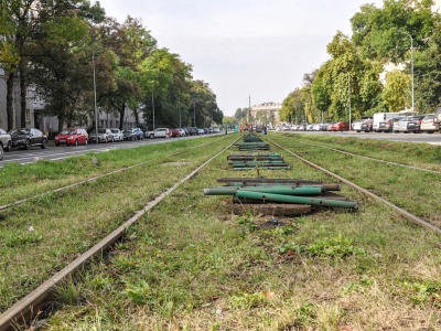 Rozpoczął się remont torowiska na al. Solidarności (ZDJĘCIA)