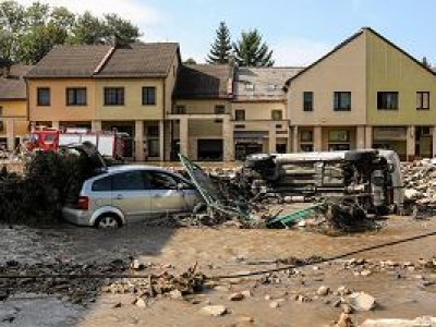 Apel prawników. Za darmo pomogą powodzianom. Chcą ostrzec poszkodowanych