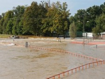 IMGW: Fala kulminacyjna na Odrze w Brzegu Dolnym [RELACJA NA ŻYWO]