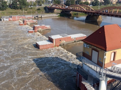 IMGW: woda we Wrocławiu opada