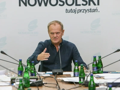 Tusk przyznaje, że są kłopoty z wypłatą pomocy finansowej. 