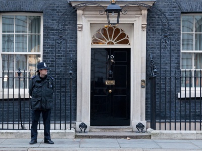 Tajemnice Downing Street 10. Tu rozstrzygały się wojny i sączyła whisky