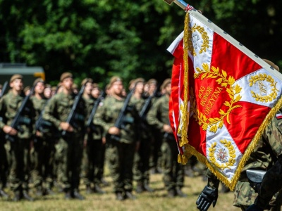 Ulgi i preferencje dla zatrudniających żołnierzy WOT i aktywnej rezerwy