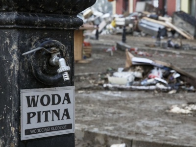 Skutki powodzi. Cztery oczyszczalnie ścieków nie działają, trzy w trybie awaryjnym