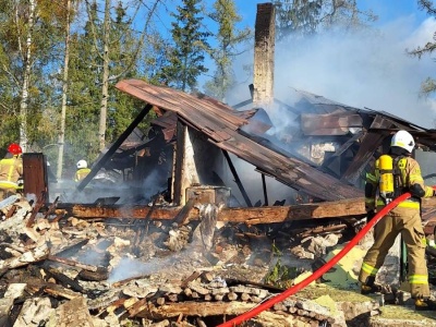 Wybuch gazu w budynku. Trwa akcja gaśniczo-ratunkowa, jedna osoba nie żyje