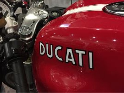 Ducati Hypermotard 698 Mono zachwyca nowymi akcesoriami. To może być najlepszy model roku