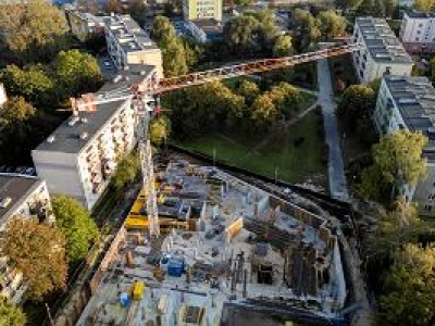 Ceny mieszkań wciąż szaleją. Bardzo zaskakuje sytuacja w jendym z mniejszych miast