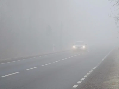 Pogoda na czwartek. Mgła gęsta jak mleko. IMGW wydało ostrzeżenia