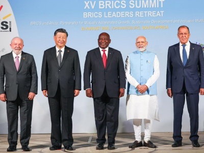 Czy BRICS zagrozi NATO? [OPINIA]