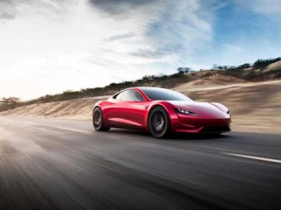 Legenda głosi, że Tesla Roadster kiedyś trafi na rynek. Ja w to nie wierzę