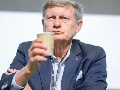 Leszek Balcerowicz krytykuje 800 plus. "Niepokojąca sytuacja w finansach publicznych"