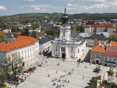 Mój kościół parafialny. Dom Boży pośród naszych domów