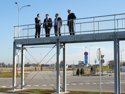 Bezpieczniejsze drogi zimą? Rampy do odśnieżania ciężarówek zmieniają zasady gry [SPRAWDŹ LOKALIZACJE]