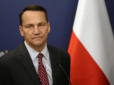 Radosław Sikorski o Przemysławie Czarnku: To taki standard intelektualisty pisowskiego