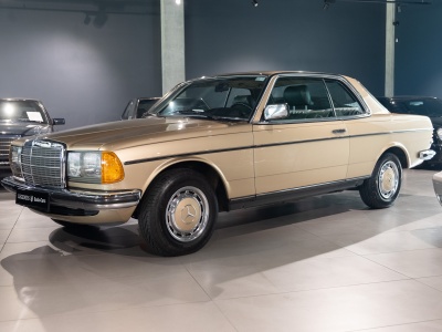 Mercedes 280 CE C123 1983 – 159900 PLN – Poznań