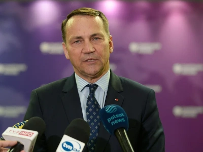 Sikorski o Zełenskim: Nie jest tak, że specjalnie naskoczył na Polskę