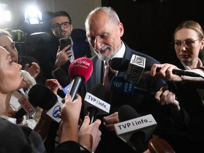 Antoni Macierewicz zabrał głos. Jak się tłumaczy ze swojej pirackiej jazdy?