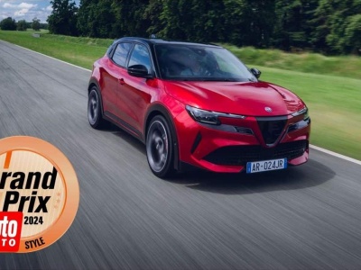 Alfa Romeo Junior otrzymuje nagrodę za styl podczas Grand Prix Auto Moto 2024