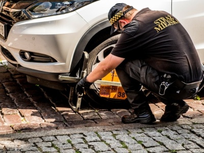 Warszawa rozszerza strefę płatnego parkowania. Chodzi o 44 kilometrów ulic