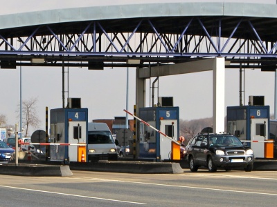 Autostrada Kraków- Katowice z utrudnieniami i zatorami. Za to zyski Stalexportu rosną