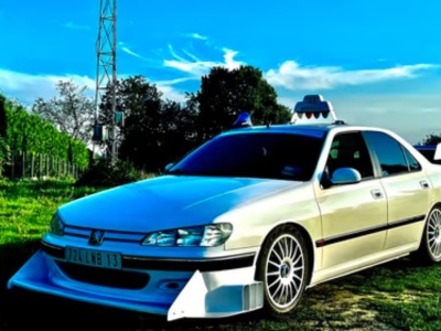 Peugeot 406 z filmu „Taxi” czy chiński SUV? Wybór należy do Ciebie, bo cena jest taka sama