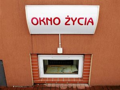 Dziecko w częstochowskim oknie życia. Chłopczyk urodził się w ciągu ostatniej doby