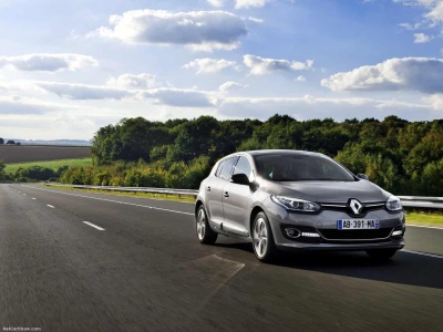 Renault Mégane zarejestrowany w 7 krajach. Niespodzianki w raporcie z historii pojazdu