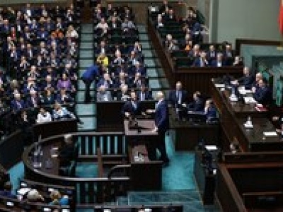 Sejm skierował projekt ustawy ws. wolnej Wigilii do dalszych prac w komisjach