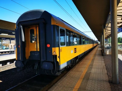 Rano spacer po Wawelu, po południu na plaży. Intercity będzie mieć konkurencję na tej trasie