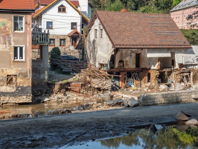 Gigantyczne straty z powodu ekstremalnych zjawisk pogodowych. Polska w czołówce