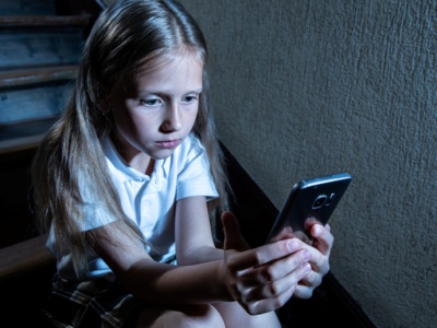 1 640 interwencji ratujących życie. Rok 2024 w Dziecięcym Telefonie Zaufania Rzeczniczki Praw Dziecka