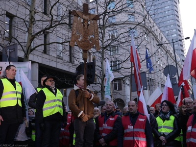 Kuriozalna rozmowa na temat rolniczego protestu. 