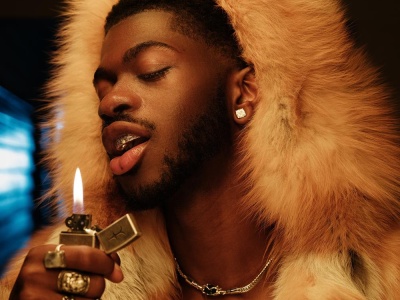 Zdobywca platynowych hitów Lil Nas X z singlem „Light Again”