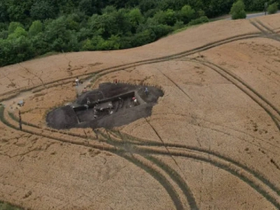 Archeologia w ruchu taśmy filmowej: Badania archeologiczne w Ciepłem