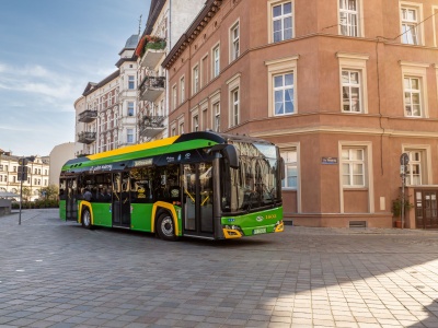 Solaris podbija Wielkopolskę. Poznań znów stawia na ich autobusy wodorowe