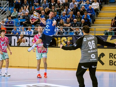 EHF Liga Mistrzów. Kielczanie ulegli w Barcelonie. Nafciarze rozbili wicemistrzów Niemiec