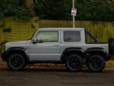 Suzuki Jimny 6×6 jest prawdziwe i wygląda doskonale. Tylko wciąż ma 103 KM