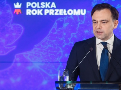 Minister Gawkowski: będzie podatek od big techów. Minister Domański: jaki znowu podatek?