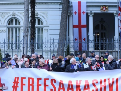 Były prezydent Gruzji ponownie skazany. Łącznie spędzi w więzieniu ponad 12 lat