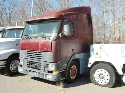Volvo FH12 z amerykańską sypialnią – taka wersja była szykowana do premiery