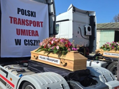 „Polski transport umiera w ciszy”. Dramat i protest przewoźników