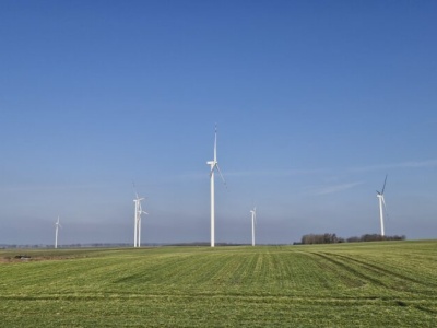 Tu stoi największa farma wiatrowa w Polsce. Miliony dla budżetu małej gminy