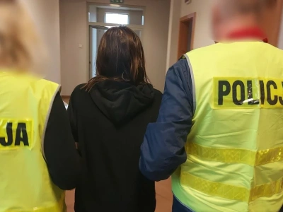 Szokujące morderstwo w Tomaszowie Mazowieckim. Kobieta odpowie za ojcobójstwo