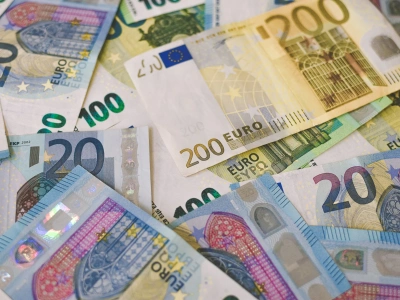 Wynagrodzenia rosną, ale zyski maleją. Polska wśród najtańszych krajów kosztów pracy, a mimo to przedsiębiorcy mają dość