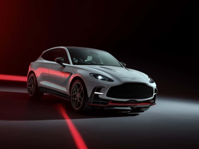 Aston Martin DBX S przybywa z większą mocą