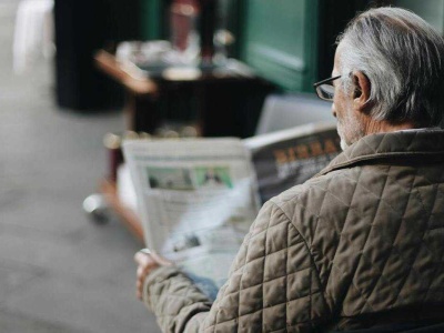 Władza, pieniądze i media. Bezstronność staje się dekoracją