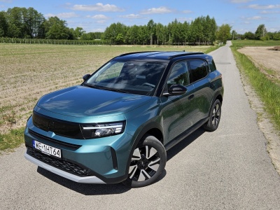 Test: Opel Frontera Hybrid 1.2 Turbo 145 KM zaskoczył jeszcze zanim ruszyliśmy z miejsca. Czy warto wybrać nowego SUV-a?